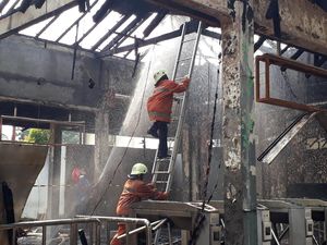 PT KAI Daop I: Tak Ada Korban Jiwa di Kebakaran Stasiun Klender