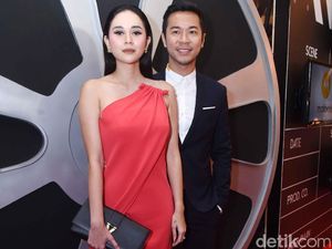 Aura Kasih hingga Zaskia Sungkar di Video Klip Terbaru Sandy Thema