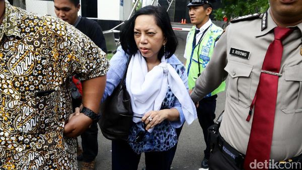 Eks Anggota DPR Antarini Diperiksa KPK Terkait e-KTP