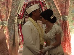 Dinikahi Pengusaha, Fanny Ghassani Tunda Bulan Madu