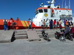 Nelayan Temukan 5 Korban Tewas Terbakarnya Kapal Mutiara