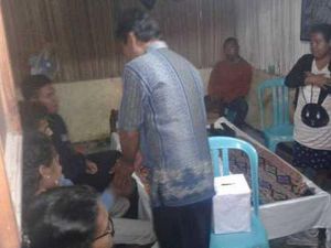 Seorang Bocah PAUD Tewas Tenggelam di Kolam Batu Nona Kupang Seorang Bocah PAUD Tewas Tenggelam di Kolam Batu Nona Kupang