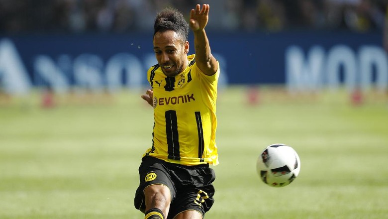 Dortmund Tunggu Tawaran Resmi terhadap Aubameyang, tapi... Dortmund Tunggu Tawaran Resmi terhadap Aubameyang, tapi...
