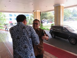 Tim Sinkronisasi Anies-Sandi Bertemu Sekda DKI di Balai Kota