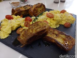Ini Teknik Bikin Scrambled Egg dan French Toast Seenak Buatan Hotel Ini Teknik Bikin Scrambled Egg dan French Toast Seenak Buatan Hotel