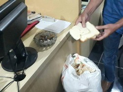 Polisi Gerebek Home Industry Tepung Berbahan Roti Kedaluwarsa