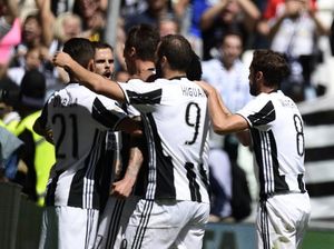 Juventus Juara Liga Italia Serie A 2016/2017!