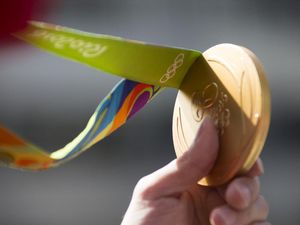 Berkarat, Ratusan Medali Olimpiade Dikembalikan