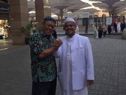 Pengacara Rizieq Syihab: Banyak Peluang Uji Status Tersangka Habib