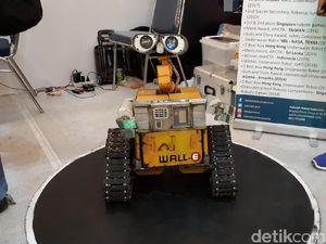 Ada Penampakan Wall-E di Geekfest Ada Penampakan Wall-E di Geekfest