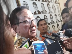 1 Tahun Novanto Pimpin Golkar, Akbar Tandjung: Elektabilitas Turun
