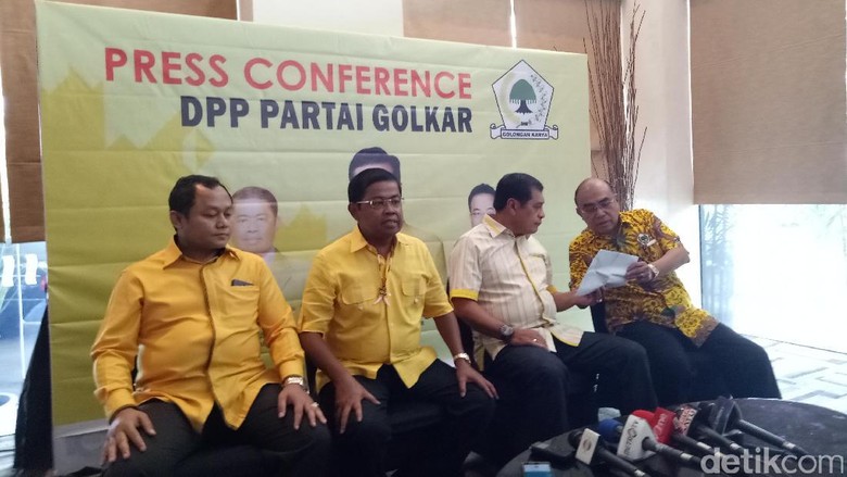 Golkar Gelar Rapimnas Bahas Strategi Pileg dan Pilpres 2019 Golkar Gelar Rapimnas Bahas Strategi Pileg dan Pilpres 2019