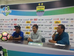 Persib Ditahan Imbang PBFC, Djajang Kecewa Berat