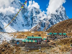 8 Restoran Ini Tawarkan Pemandangan Indah yang Harus Ditebus dengan Jalan Kaki (2)