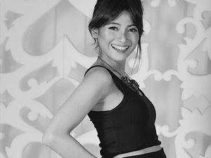 Hamil Muda, Acha Septriasa Pamer Perut Buncit