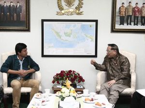 Wakil Ketua MPR: Politik Tak Boleh Semena-mena Wakil Ketua MPR: Politik Tak Boleh Semena-mena