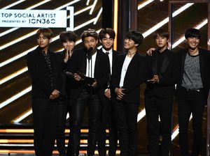 Billboard Setop Chart Social 50