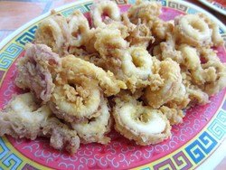 Cumi Goreng Tepung yang Gurih Renyah Bisa Dinikmati di Sini