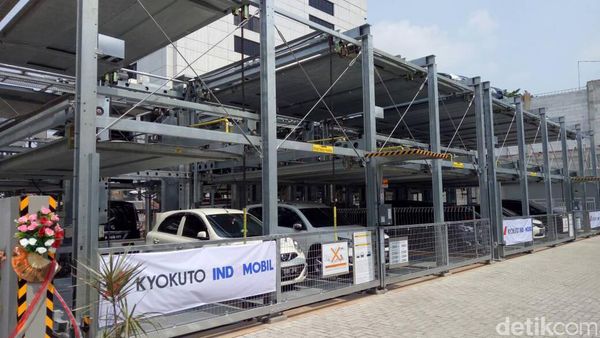 Keren, Parkir Mobil Tingkat Otomatis