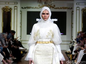 Foto: 25 Koleksi Terbaru Busana Muslim Dian Pelangi