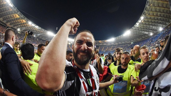 Higuain: Semoga Ramos Tak Bikin Gol di Menit ke-90