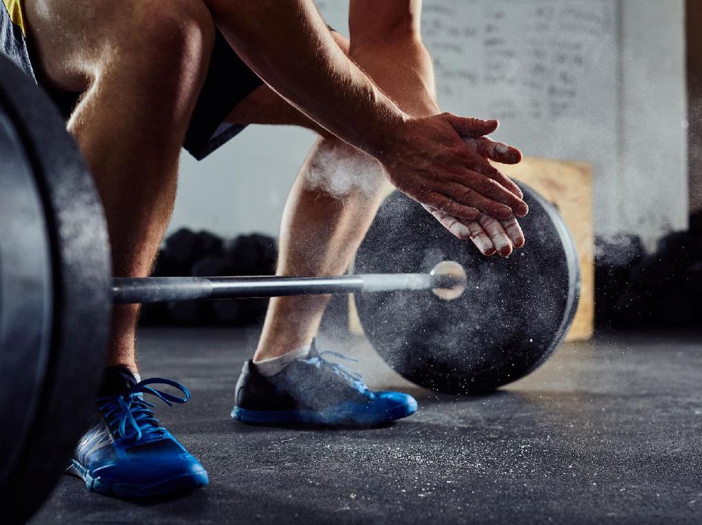 Aduh! Mantan Pria Terkuat Dunia Kecelakaan, Penisnya Ketiban Alat Fitness Aduh! Mantan Pria Terkuat Dunia Kecelakaan, Penisnya Ketiban Alat Fitness