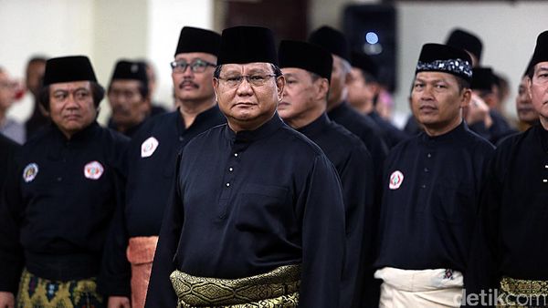 Prabowo Pimpin Para Pendekar