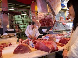 Ikuti Panduan Ini Saat Membeli dan Menyimpan Daging Sapi