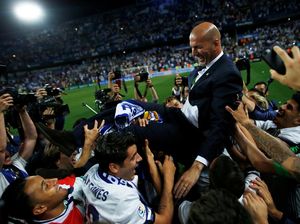 Zidane Ikuti Jejak Valdano, Del Bosque, dan Schuster