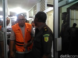 Kejati Riau Tahan 2 Tersangka Korupsi Jembatan Proyek Pemkab Rohil