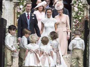 Alasan Pippa Middleton Larang Harry dan Meghan Duduk Bersama di Pernikahannya Alasan Pippa Middleton Larang Harry dan Meghan Duduk Bersama di Pernikahannya