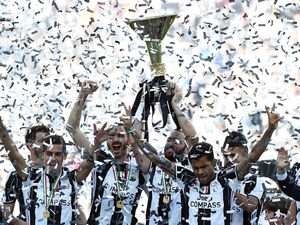 Juve Juara Serie A 2016/2017