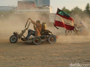 Ribuan Penggemar Vespa Ramaikan Makassar Mods MayDay