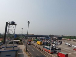 50 Gardu Plus 87 Penjemput Kartu di GT Cikarang Utama Saat Mudik