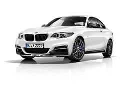 BMW Lahirkan M240i M Performance Edition, Cuma 750 Unit