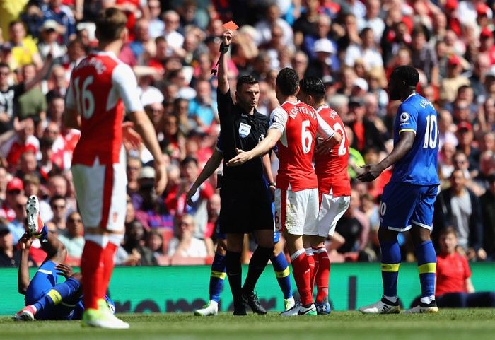 Arsenal Dibayangi Krisis Bek Jelang Final Piala FA