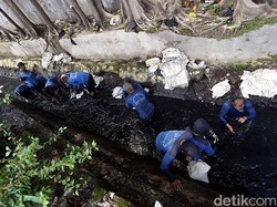 Berani Speak Up soal Upah Pasukan Biru, Cahyono Disebut Pahlawan
