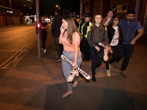 Ledakan Konser Ariana Grande, Banyak Anak Terpisah dari Orangtua Ledakan Konser Ariana Grande, Banyak Anak Terpisah dari Orangtua