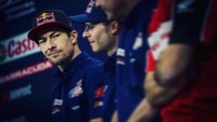Nicky Hayden tutup usia 22 Mei lalu. Dia meninggal dunia sehari setelah Ramsey menjebol gawang Everton di Liga Inggris. (Instagram)