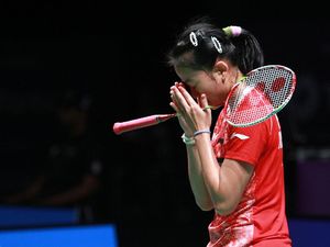 Fitriani Cari Celah Pemain Denmark Lewat Rekaman Video Fitriani Cari Celah Pemain Denmark Lewat Rekaman Video