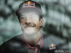 2.000 Bikers Antar Nicky Hayden ke Tempat Peristirahatan
