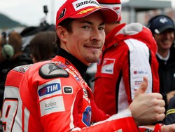 Nicky Hayden Meninggal, Kota Kelahiran Akan Kibarkan Bendera Setengah Tiang