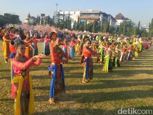 Potret Kemeriahan Karnaval Dugderan Semarang