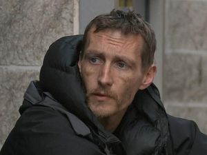 Tolong Korban Bom Konser Ariana Grande, Gelandangan Disorot Media