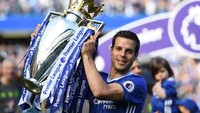 Cesar Azpilicueta (2012–sekarang). Bek Chelsea yang direkrut dari Marseille seharga 7 juta pound sterling. Di antaranya pernah menjuarai Premier League dan Liga Europa dengan Chelsea. (Foto: Getty Images/Shaun Botterill)