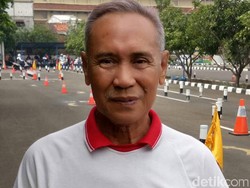 Gigihnya Kakek 70 Tahun Ini, Punya SIM C Usai 4 Kali Gagal Ujian