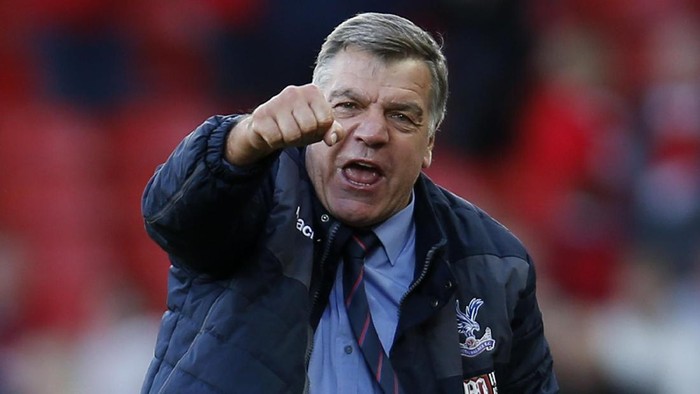 Mundur dari Crystal Palace, Sam Allardyce Pensiun