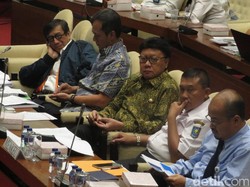 Pansus DPR Sepakati Aturan untuk Cegah Calon Tunggal di Pilpres