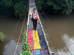 Ini Jembatan Kampung, Miripkah dengan Simpang Susun Semanggi?