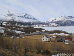 Kisah Muslimah Norwegia Dapat Hidayah Kala Sakit Parah